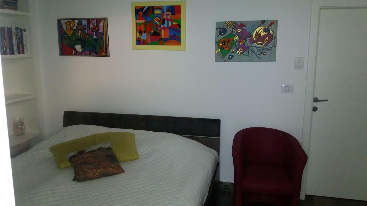 Apartma Viktorija ปอร์โตรอซ ภายนอก รูปภาพ
